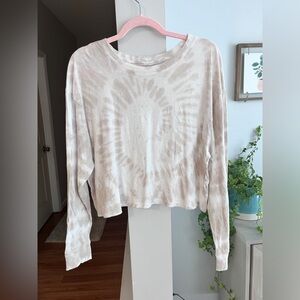 AMERICAN EAGLE Tan/White Tie Dye Cropped Long Sleeve Top